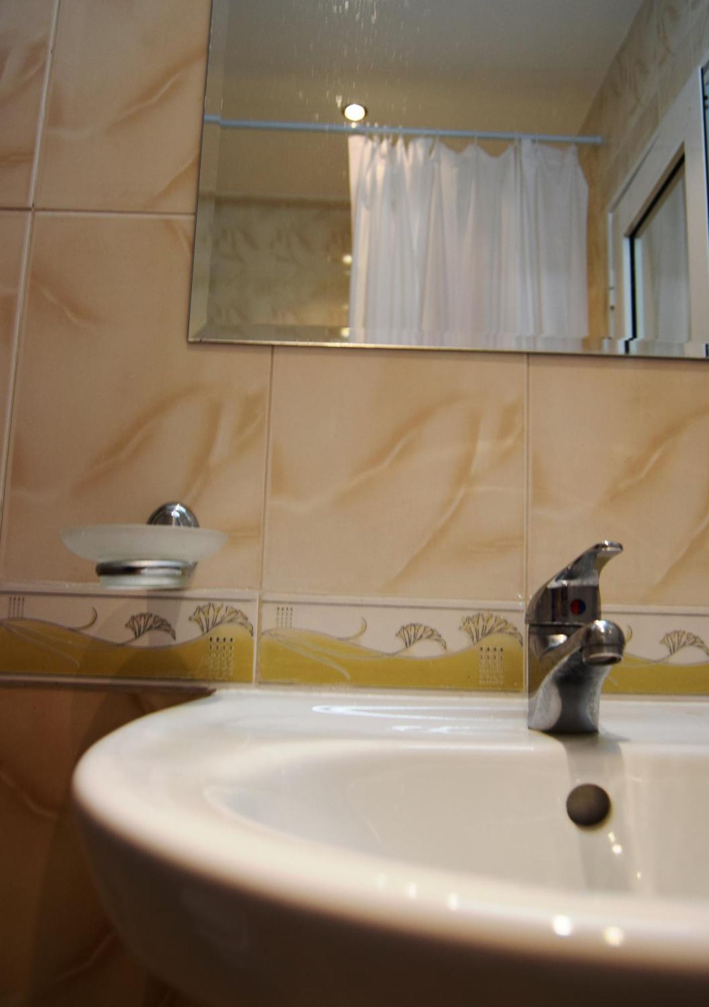 Bright Studio With Parking & Pool Sveti Vlas Dış mekan fotoğraf